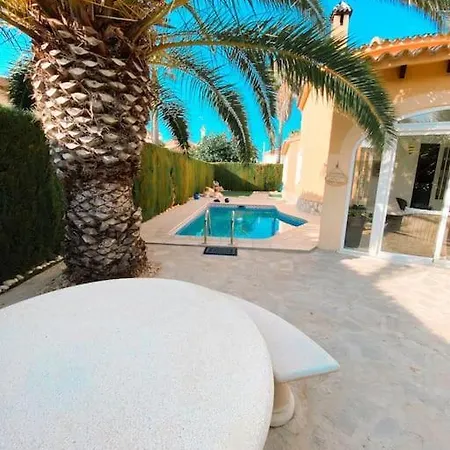 Impresionante Villa Con Piscina - Oliva Nova Exterior foto