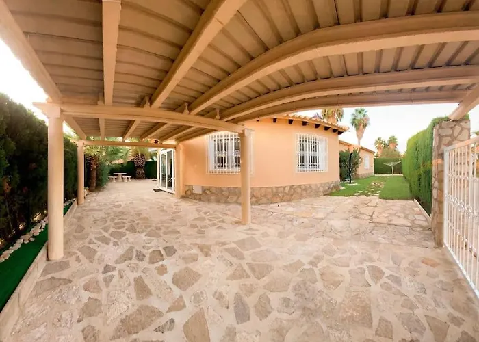 Impresionante Villa Con Piscina - Oliva Nova